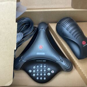 Polycom VoiceStation 300 Conference Phone 2201-17910-001 w/ Wall Module & Cables